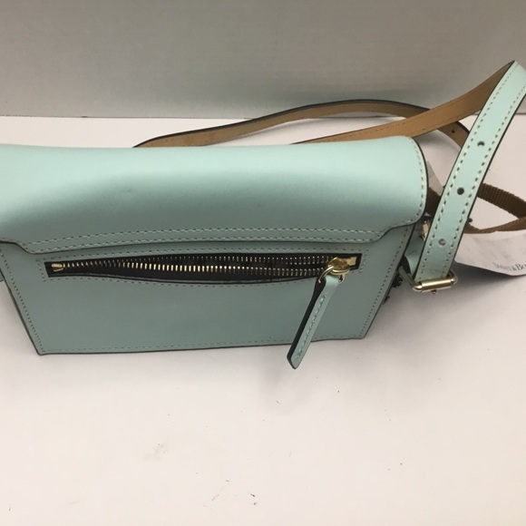 Authentic Dooney and Bourke Crossbody bag - Picture 2 of 11